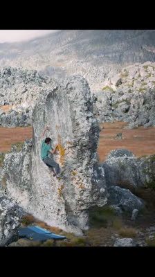 Wspinaczka i bouldering w Chimanimani (Zimbabwe) z Paulem Robinsonem i Jimmym Webbem · Uncharted Lines