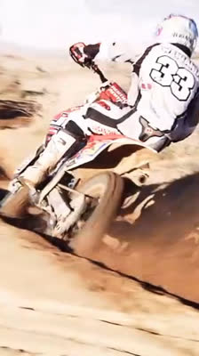 Mejores Momentos de Kurt Caselli en Motocross: Velocidad, Dominio y Pasión en el Desierto - What !F