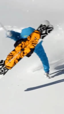 Collin Collins en el esquí freeride del equipo 4BI9 estilo, riesgo y libertad en la montaña · Begging for Change