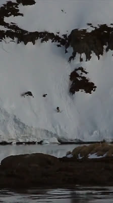 Megan conquista el primer descenso extremo en Islandia durante la expedición ártica: Shifting Ice