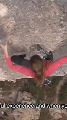 Charlotte Durif comparte su experiencia escalando en el Pic Saint-Loup, una de las zonas más emblemáticas de la escalada deportiva en Francia. Este capítulo de The Fanatic Search 2 muestra la combinación de técnica, preparación física y concentración nece
