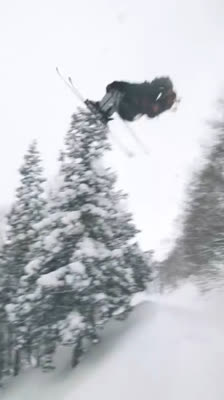 Freestyle and backcountry freeride skiing in Japan with Léo Taillefer · Cruise Control