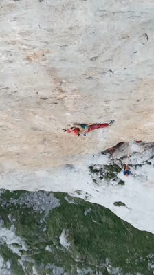 Highlights of Nina Caprez and Cédric Lachat climbing the Orbayu route in the Picos de Europa · Orbayu