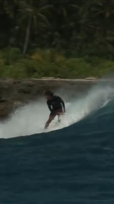 Surf på høyt nivå med verdensmester Mark Occhilupo og Pat Curren på legendariske bølger · Instruments of Change