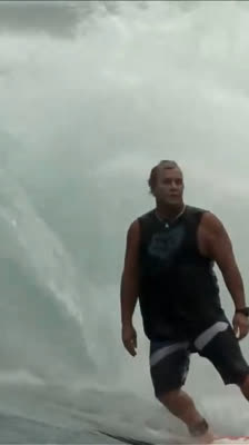 Gary Elkerton “Kong” i big wave surfing · Instruments of Change
