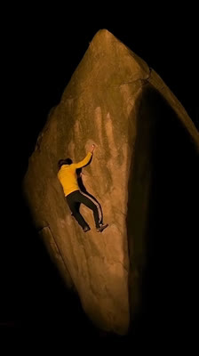 Night climbing in Paris: bouldering with Mélanie Sandoz · Paris by Night / Paris la Nuit
