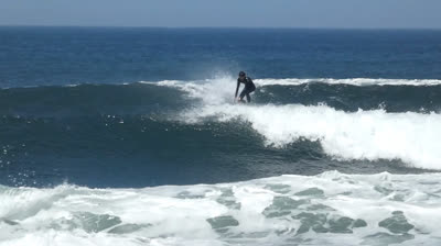 Aori Fox Surfing en Bayas Mayo 26