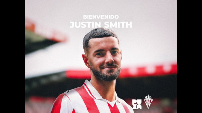 Justin Smith, nuevo jugador del Sporting