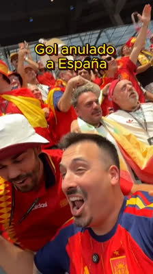 Gol anulado a Cucurella contra Austria *me enfado*