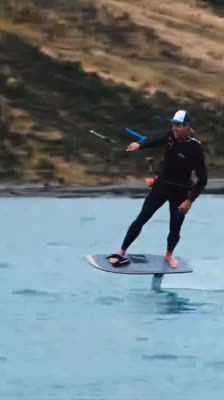 Brian Walters y Justin Grobler Frente al Impredecible Estrecho de Cook | Foil the Strait