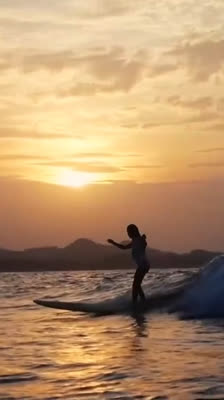 Akane Ito descubre el surf y cambia su vida para siempre · No Place Like Home