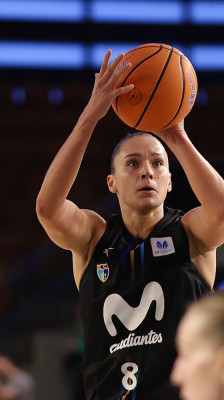 Las mejores jugadas de Irati Etxarri en el Kutxabank Araski vs Movistar Estudiantes | LF Endesa 2026/2027