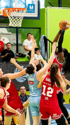 Veronika Vorackova's Best Plays in the Celta Femxa Zorka vs. Casademont Zaragoza Game | LF Endesa 2026/2027